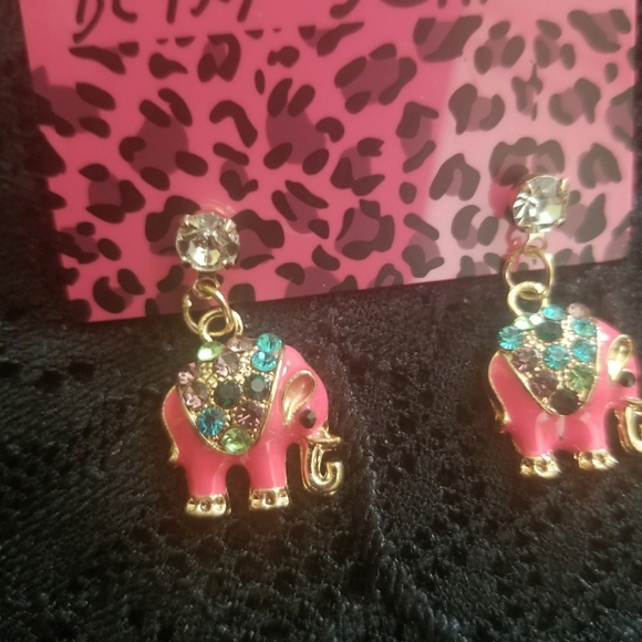 Betsey Johnson Lucky Elephant Earrings - Picture 3 of 3